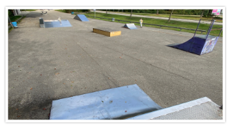 Skateplatz - Skatepark Traunreut 83301 - Traunstein - Bayern